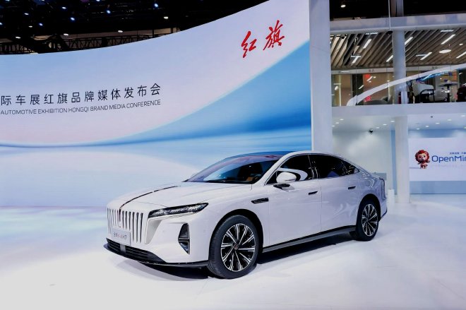 2026北京车展：红旗全新H9/H7/越野量产版等多款新车亮相