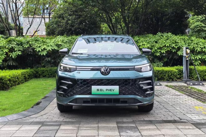 插混市场的双线反击 试驾一汽-大众迈腾PHEV与探岳L PHEV