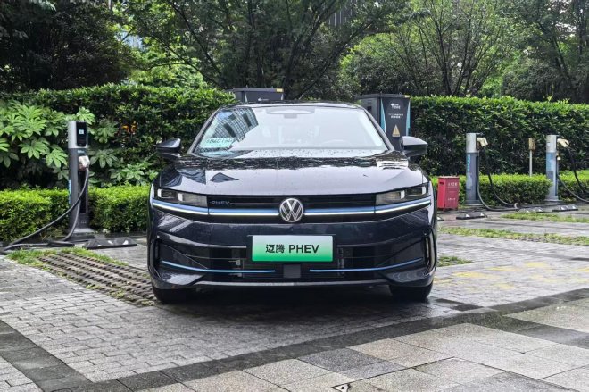 插混市场的双线反击 试驾一汽-大众迈腾PHEV与探岳L PHEV