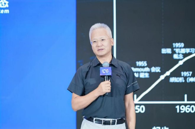 AI引领，生态共赢，2026国际汽车智能座舱大会在苏州开幕