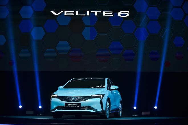 别克VELITE 6及Enspire概念车亮相别克之夜