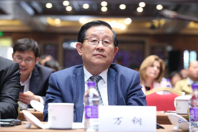 万钢：内燃机面临的转型压力最大 今后法规会更严格