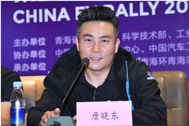 公司常务副总经理詹晓东,北汽新能源领导以及赛车手阮林进行了采访