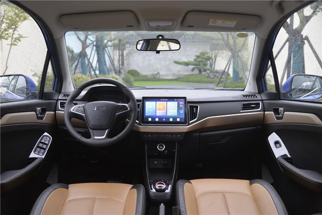 哪吒N01正式上市 补贴后售价为5.98-6.98万元