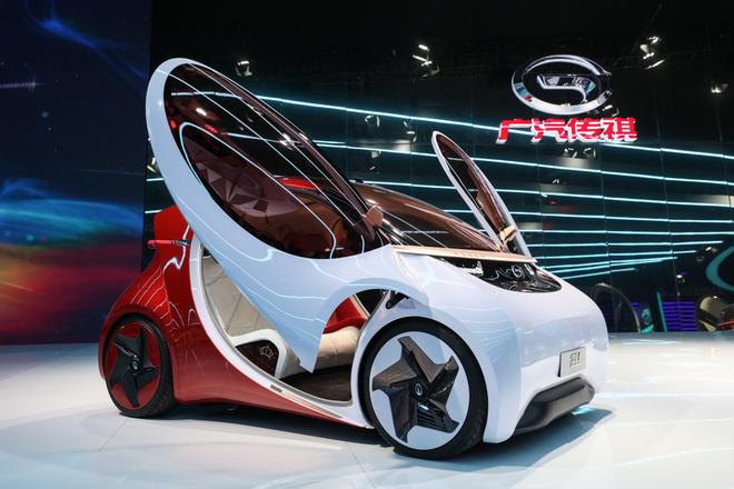 “2+X”小空间概念车