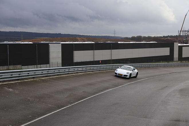 新车爆尿:一颗轮胎的前世今生 探访固特异研发基地