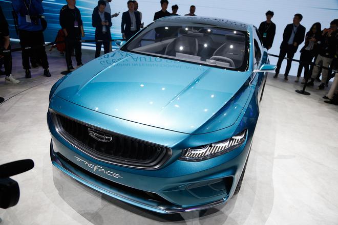 2019上海车展：吉利Preface概念车亮相