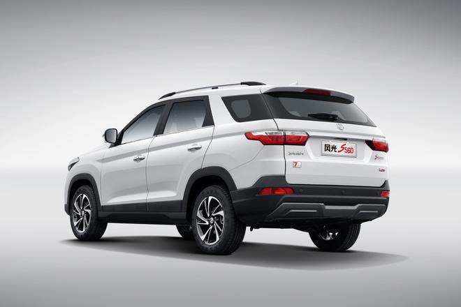 售6.59-7.99万 东风风光S560新车型上市