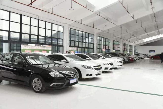 二手车出口市场升温，多家企业出手，商业模式待解