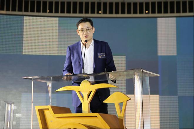 宁德时代公共事务经理刘子瑜