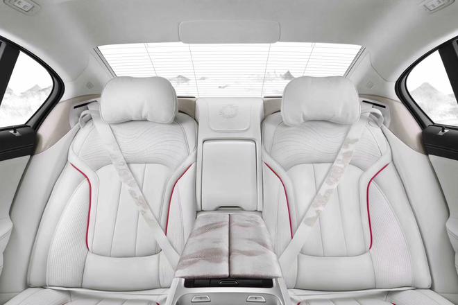 宝马7系华彩辉耀典藏版官图发布 成都车展亮相