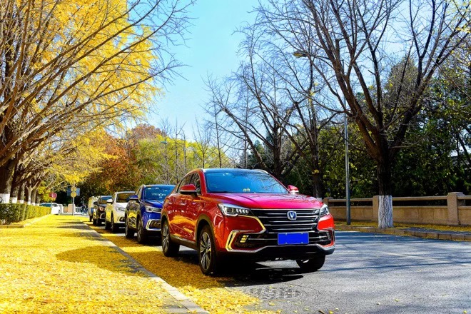 跨界时代、打破边界 CS85 COUPE走进清华智能驾驶研讨会