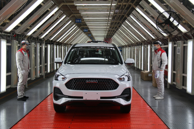 天津智慧工厂哈弗M6下线