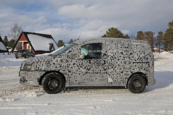 全新一代奔驰Citan谍照首曝 雷诺Kangoo换标车