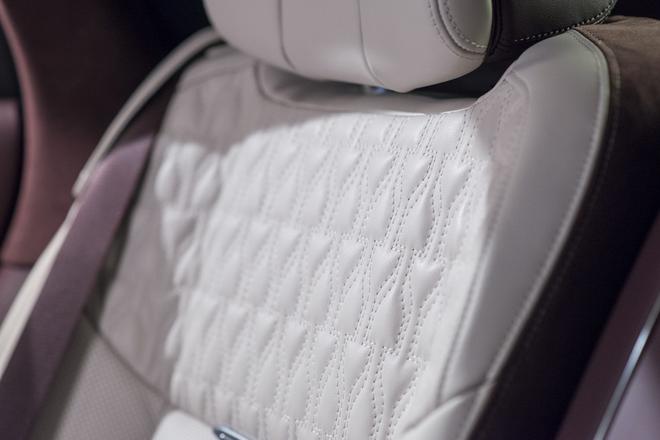 红旗H9 前卫设计与传统元素完美融合