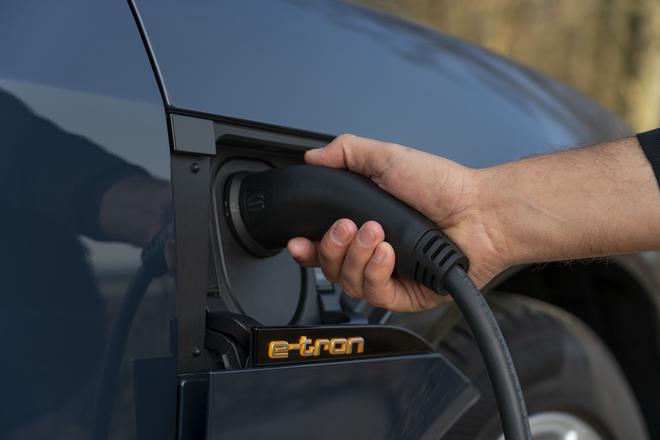 奥迪E-Tron Sportback发布 续航446公里/约合54.7万起售