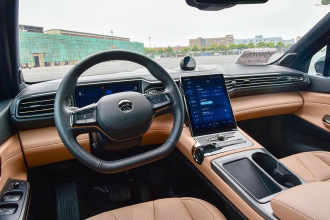 只有7座纯电动车 才配得上2万无车家庭的幸运