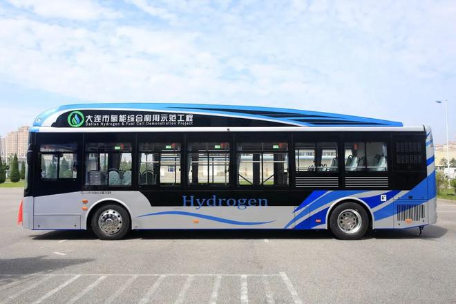 大连首台氢燃料电池客车正式下线