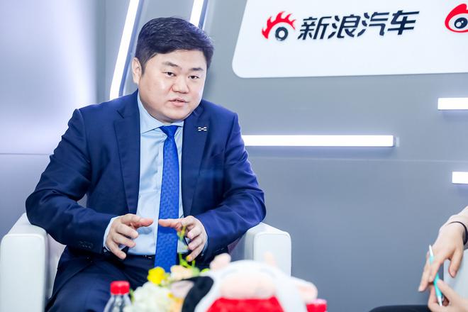 爱驰汽车公关部总监贾翔