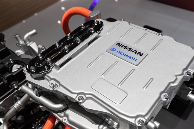 如何理解纯电汽车的无限续航理论 简述融合动力技术