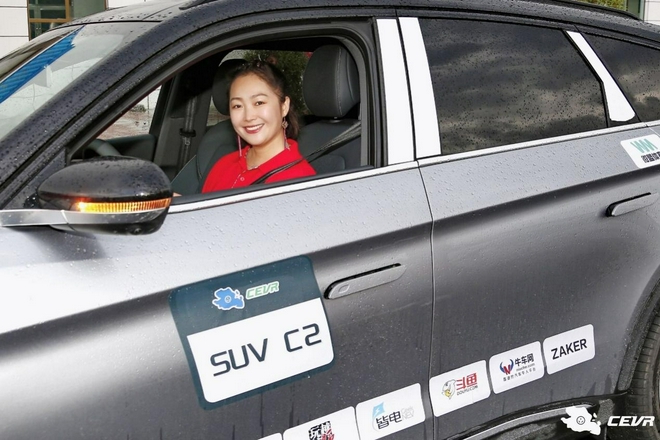 各显神通 环青海湖电动汽车挑战赛落幕