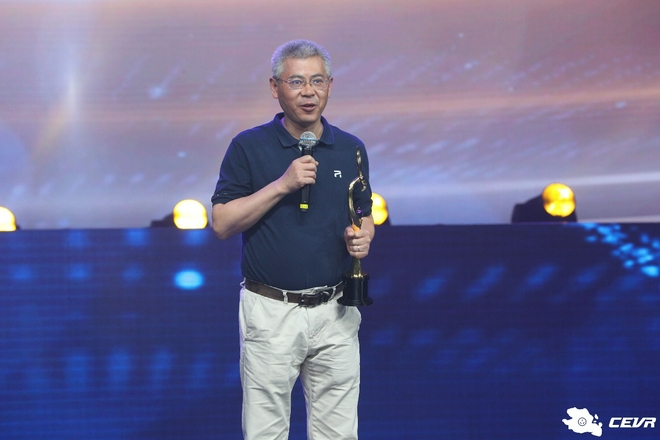 各显神通 环青海湖电动汽车挑战赛落幕