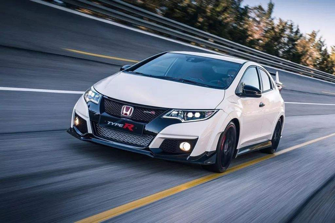 东瀛万转钢炮的热血传奇，读懂它你才懂思域的较劲！