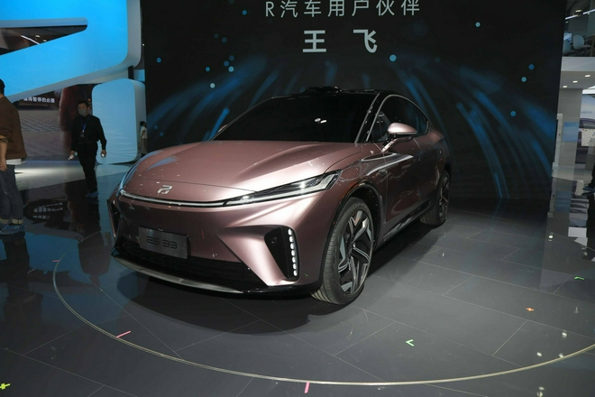 2021成都车展探馆：R汽车 ES33量产版