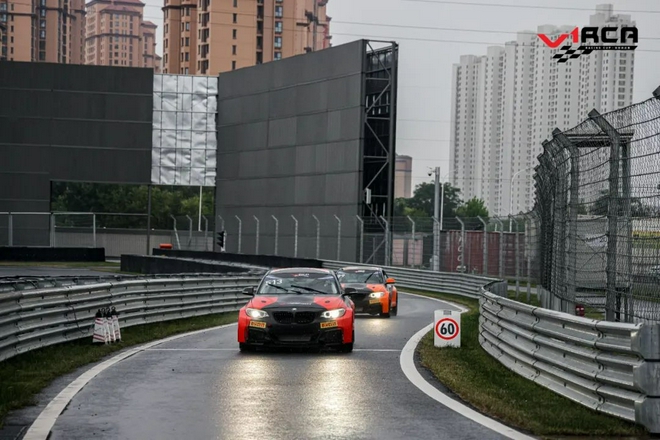 雨中角逐 V1场地挑战赛官方测试圆满落幕