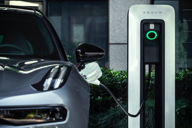 @ZEEKR Power协和辉丰大厦极充站，杭州市萧山区金鸡路
