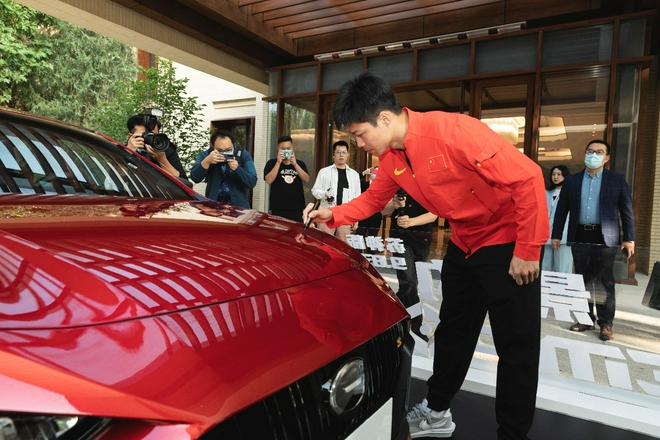 广汽传祺影豹苏神限量版上市 售价13.18万元