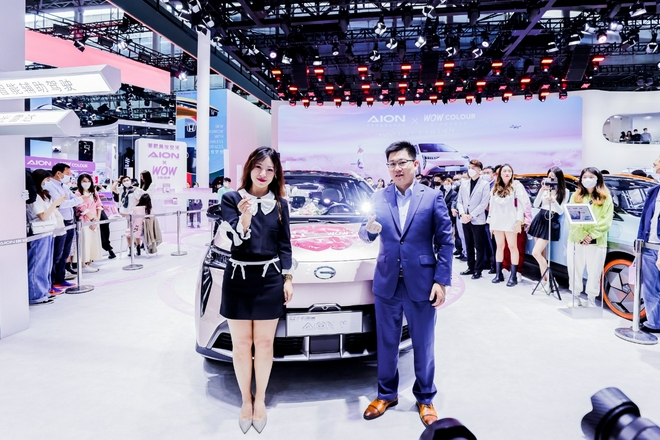 AION x WOW COLOUR战略联名广州车展全球首发
