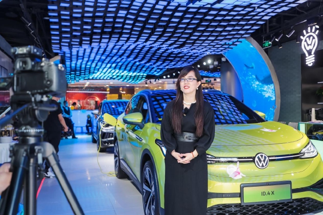 上汽大众ID.闺蜜下午茶：看顶级超模的购车观