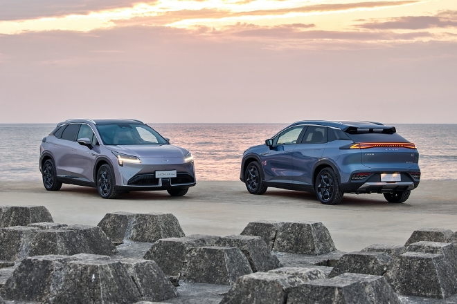 1008km续航 AION LX Plus全系车色亮相2022海口车展