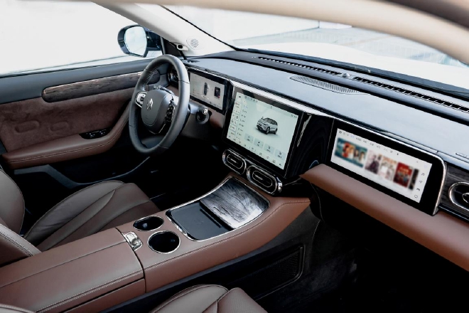 “性能制燥” 零跑C11性能版全国媒体试驾会北京站开启