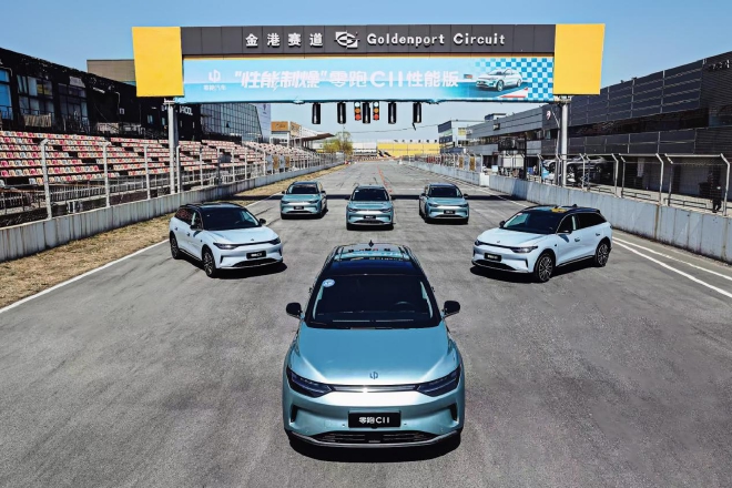 “性能制燥” 零跑C11性能版全国媒体试驾会北京站开启