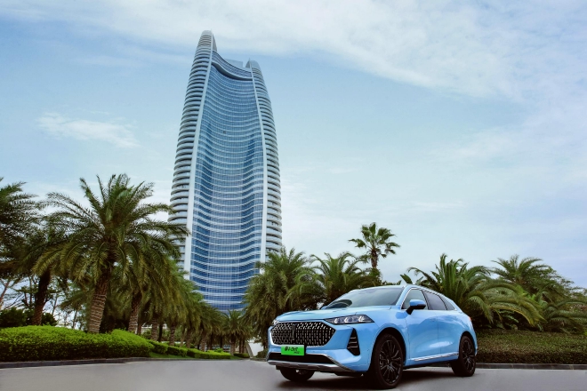 　　魏牌摩卡DHT-PHEV