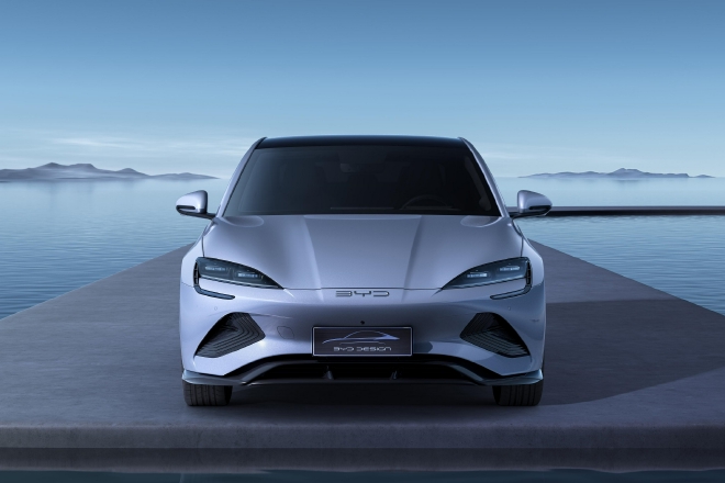 比亚迪海豹正式上市 售20.98-28.68万元