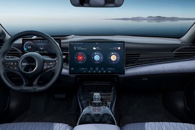 比亚迪海豹正式上市 售20.98-28.68万元