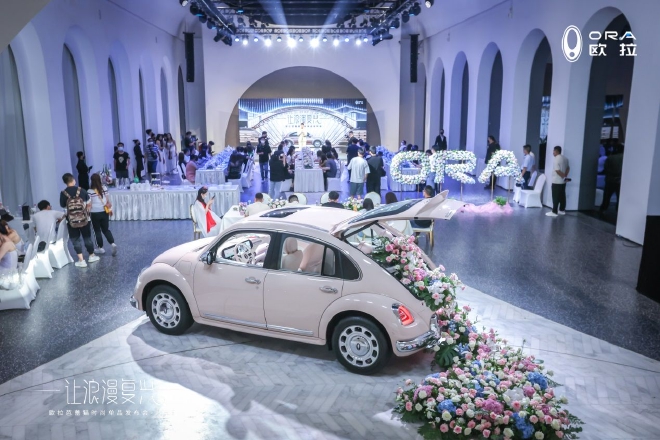 时尚圈复古品类 欧拉芭蕾猫设计理念探讨