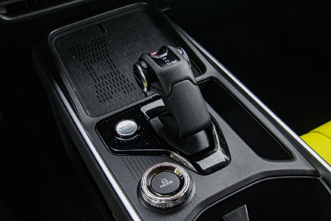 比酷狗还酷的狗 试驾哈弗酷狗