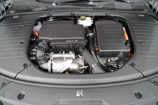 王朝旗舰销量的秘密 比亚迪汉DM-p到店体验