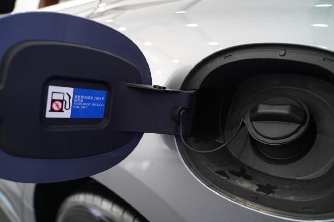 王朝旗舰销量的秘密 比亚迪汉DM-p到店体验