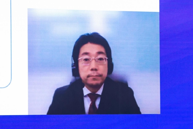 世界智能网联汽车大会探讨政策与规模发展