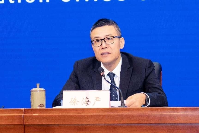 温州市人民政府副秘书长徐海严介绍大会亮点