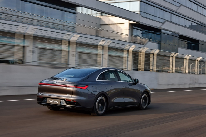 预售18-27万 合创A06正式下线