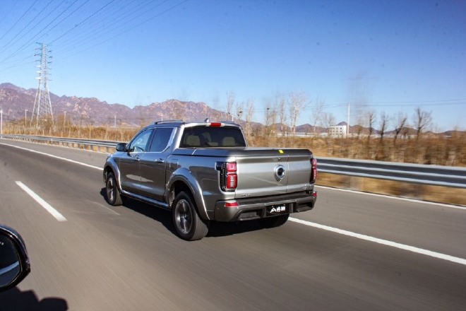 有容乃大 试驾长城山海炮