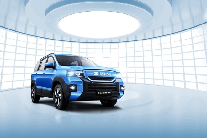 十万级增程大七座SUV 斯威大虎EDi正式发布
