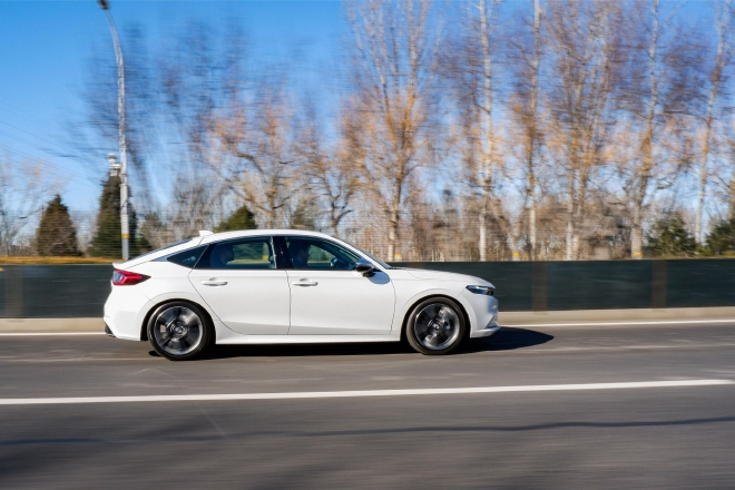 恰到好处的动感与年轻 试驾广汽本田型格HATCHBACK