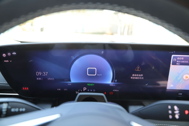 错位竞争的优势 静态体验别克E5